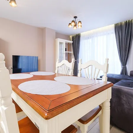 Ldv 13 Free Private Parking