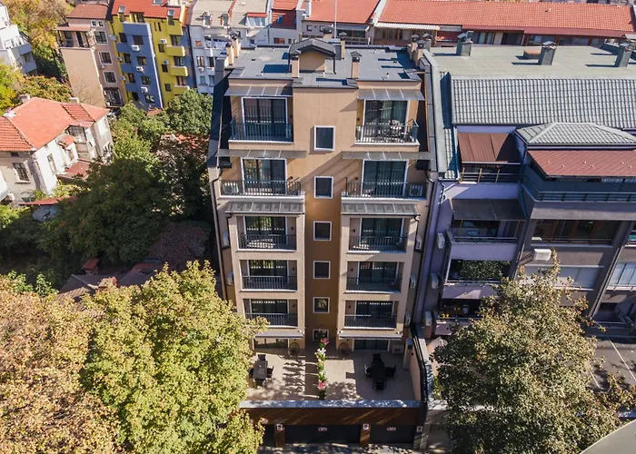 Ldv 13 Free Private Parking Daire